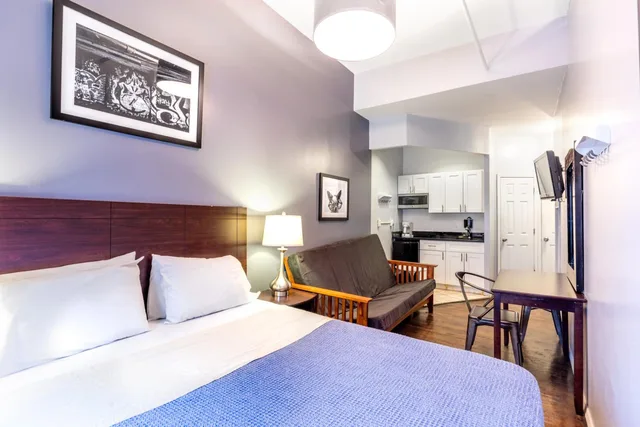 غرفة قياسية بحمام خاص، HOTEL 309 1/10