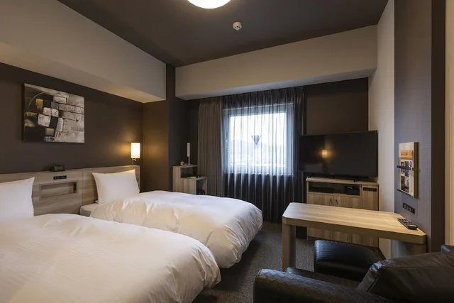 غرفة بسريرين منفصلين للمدخنين، Hotel Route Inn Yonago 1/1