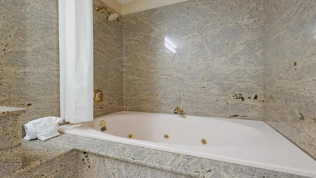جناح تنفيذي، Country Inn Sonora 4/7