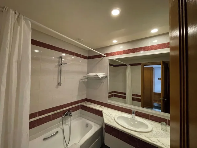 جناح بسرير مزدوج، Marina Palace 3/4