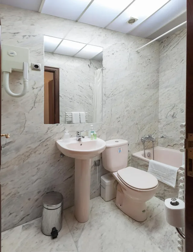 Room, Single, Alba Hotel 9/14