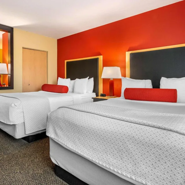 غرفة بسريرين كوين لذوي الإعاقة، Cambria Hotel Ft Lauderdale Airport South Cruise Port 3/10