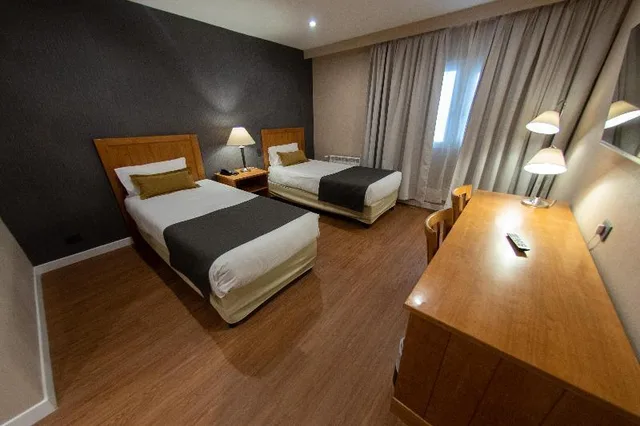 غرفة بسريرين مزدوجين، Canal Beagle Hotel 1/1