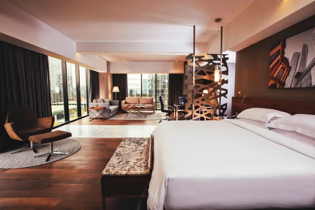 جناح، Krystal Grand Suites Insurgentes 1/1