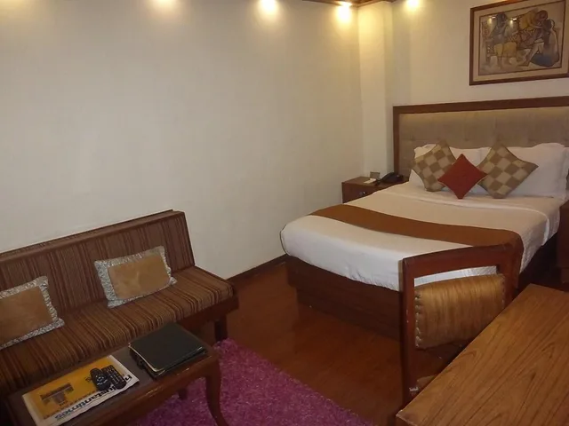 غرفة تنفيذية، Hotel Alka Classic 1/3