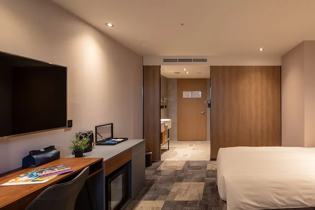 غرفة بريميوم بسريرين منفصلين، Roaders Plus Hotel Theme 3/7