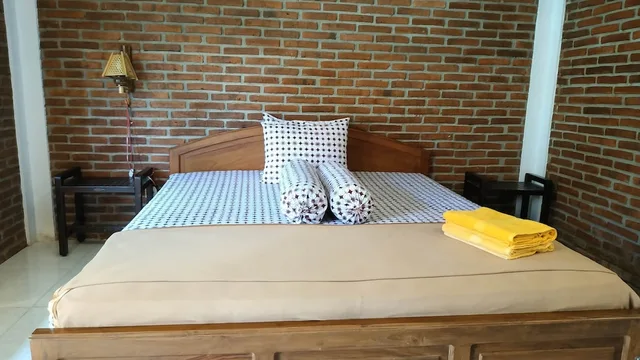 Deluxe, King Bed, Genthong Homestay 6/6
