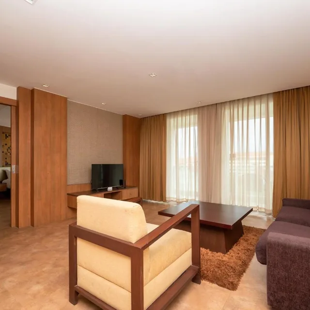 1 Bedroom, Deluxe, Suite, Centara Nova Hotel Pattaya 4/9