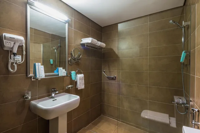 Superior, Suite, City View, Boudl Al Jubail Hotel 6/6