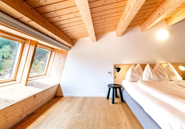 بنتهاوس سوبيريور بسريرين كوين بغرفتي نوم مع أريكة، Quercus Appartements 2/10