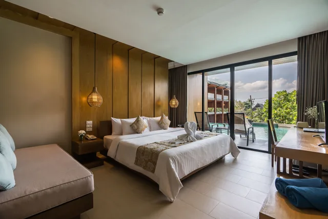 Deluxe, Twin Beds, Hot Tub, Pool Access, Hill Side، Kc Grande Resort and Spa 1/3