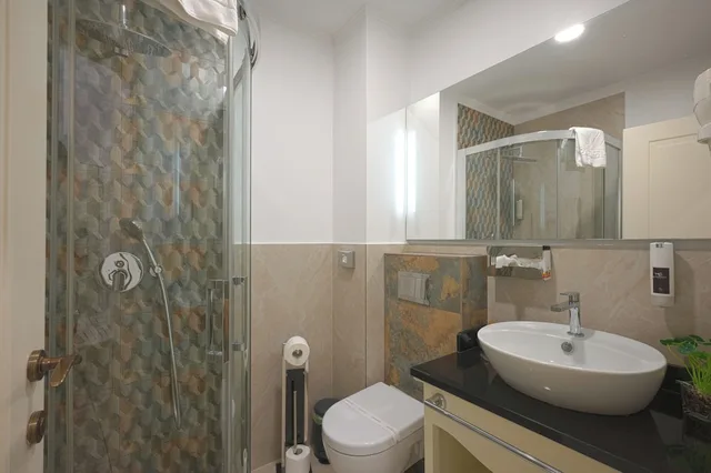 غرفة بسريرين منفصلين، Old Town Boutique Hotel 6/10