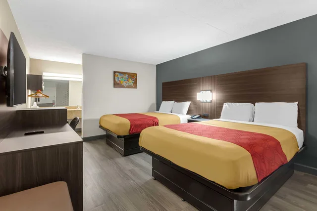 غرفة بسريرين مزدوجين للمدخنين، Econo Lodge Creedmoor - Butner 3/6