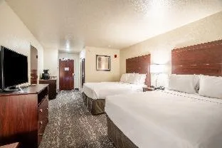 غرفة، Cobblestone Hotel & Suites - Two Rivers 4/10
