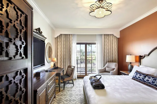 غرفة بسرير كينج بشرفة، Inn At The Mission San Juan Capistrano Autograph Collection By Marriott 1/6