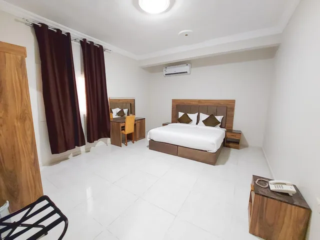 جناح جونيور، ايوان الاندلسية(Iwan AlAndalusia hotel suites Alrehab) 1/1