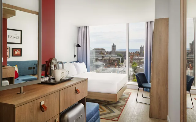 غرفة بسرير مزدوج بإطلالة، Hampton By Hilton Dublin City Centre 3/3