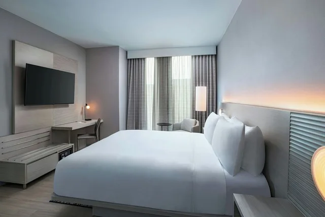غرفة بسرير كوين، AC Hotel Phoenix North Norterra 4/6