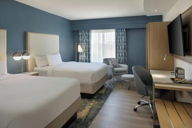 غرفة رباعية لذوي الإعاقة، Courtyard by Marriott Sandestin at Grand Boulevard 1/2