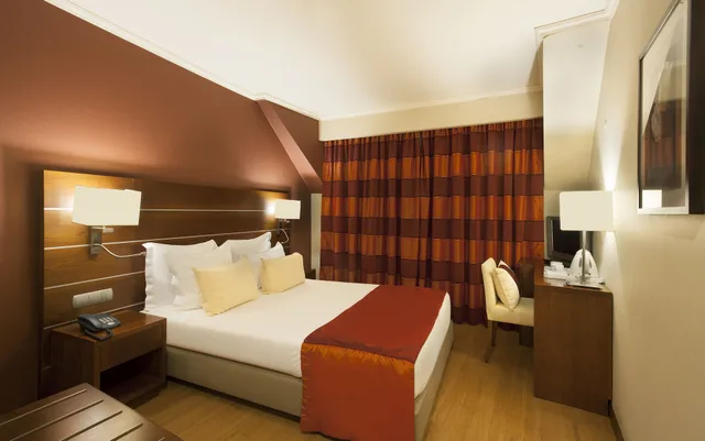 غرفة بسرير مزدوج، Turim Europa Hotel 5/9