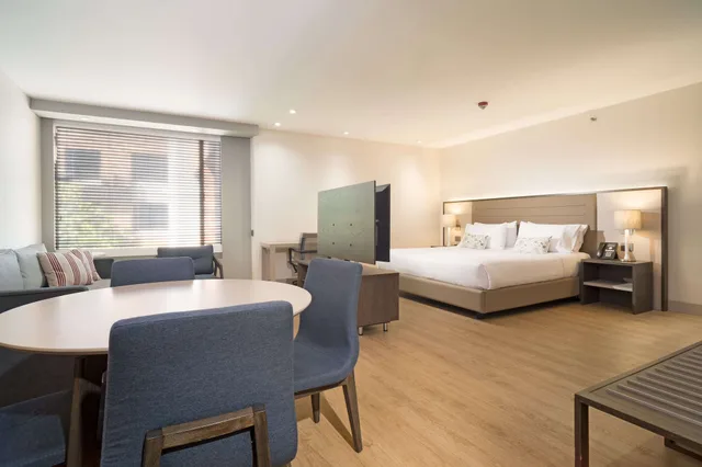 جناح بريميوم بسرير كينج، Hotel Habitel Prime 3/6