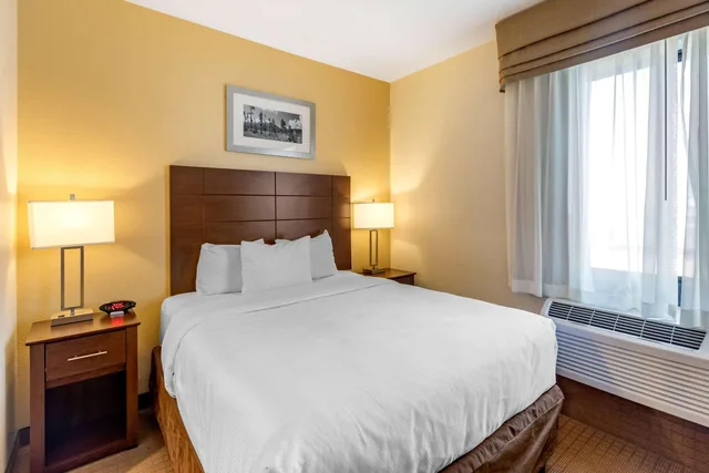 جناح بسرير كوين، MainStay Suites Near Denver Downtown 1/2