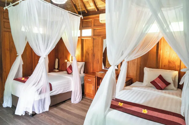 بنغل بسرير كينج بإطلالة على الحديقة، Bali Royal Heritage Villa 1/2