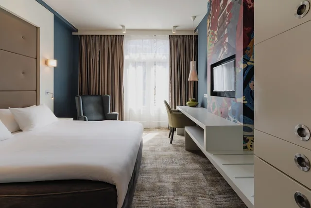 King Deluxe Room, Hotel JL No76 4/6