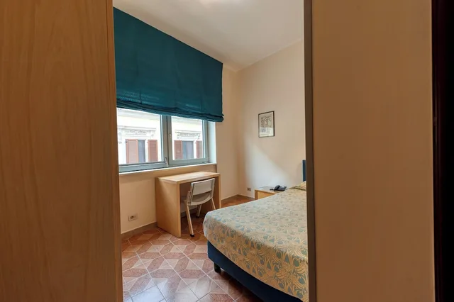 غرفة مفردة، Hotel Barsotti 11/19