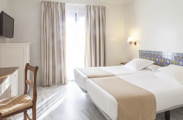 غرفة قياسية بسرير مزدوج، Playa de La Luz 4/10