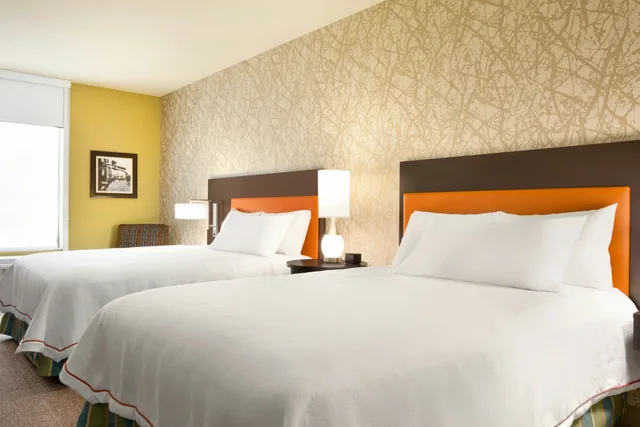 استوديو بسريرين كوين، Home2 Suites by Hilton Birmingham Downtown 1/3