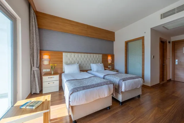 غرفة قياسية، Parion Hotel 1/4