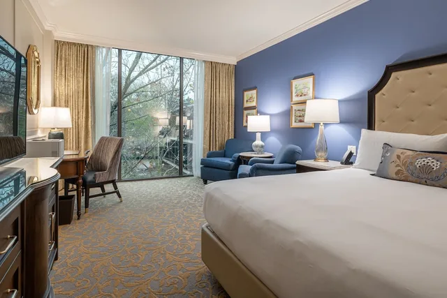 Executive, Traditional, King Bed, Houstonian Hotel Club Spa 1/2