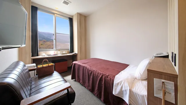 Semi Room, Semi Double Bed، Aso Gogaku Hotel 3/3