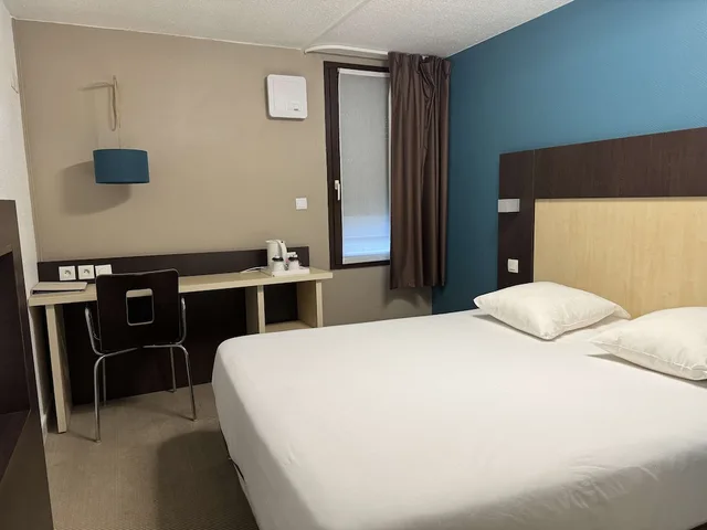 غرفة قياسية بسرير مزدوج، Kyriad Rouen Nord Mont St Aignan 2/3