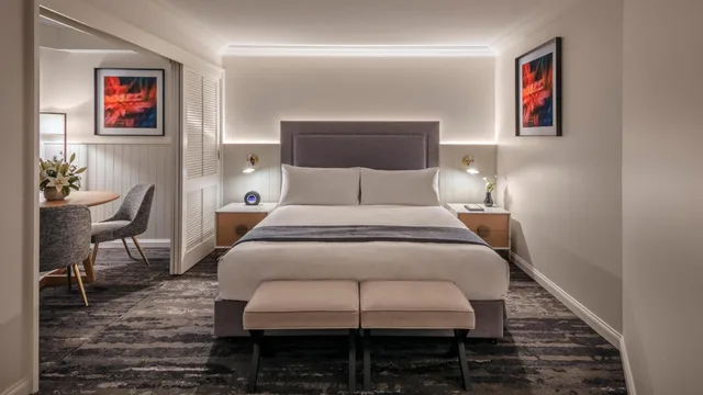 Queensland, Suite, King Bed, Intercontinental Sanctuary Cove 3/5