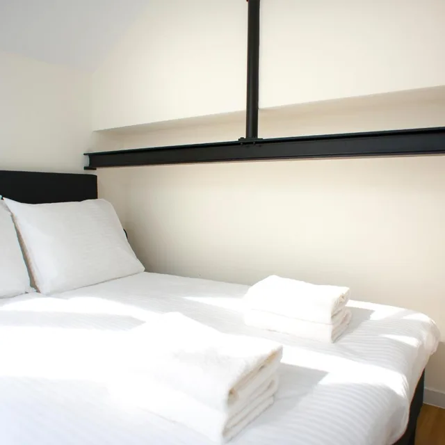 loft, I Hotel 1/2