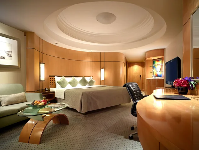 غرفة ديلوكس بسرير كينج، Makati Shangri-La 4/10