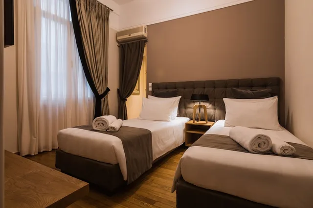 Elegant, Residence, 2 Queen and Twin Beds, Acropolis View, Sofa، Athens Exclusive Residence 1/7