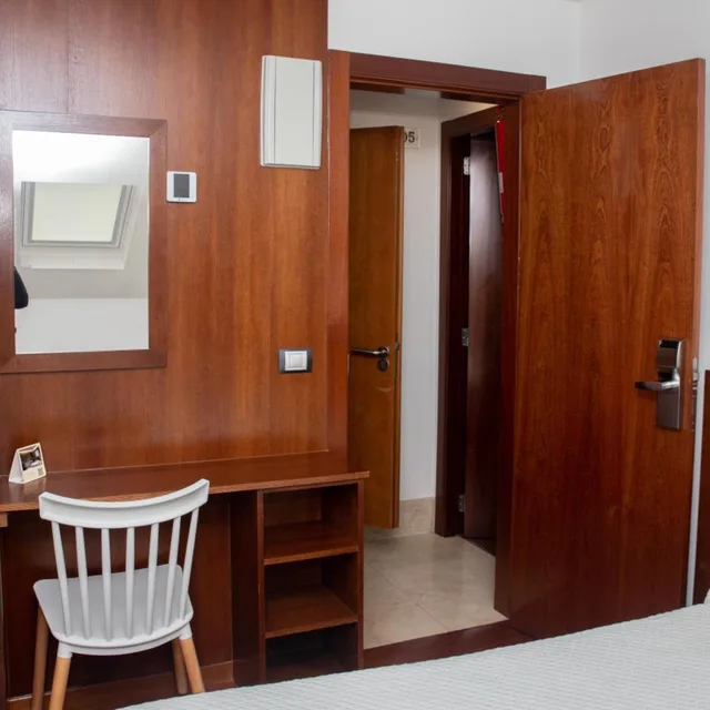 غرفة مفردة، Hotel Restaurante Ruas 2/2