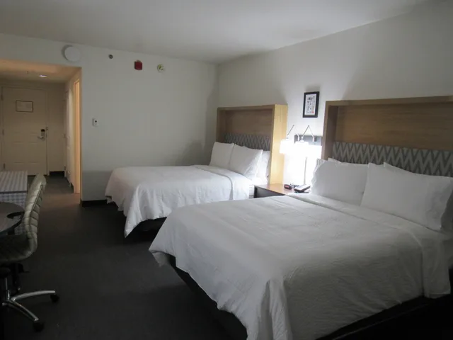 غرفة قياسية بسريرين كوين، Holiday Inn Orlando Intl Drive - Conv Center 6/7