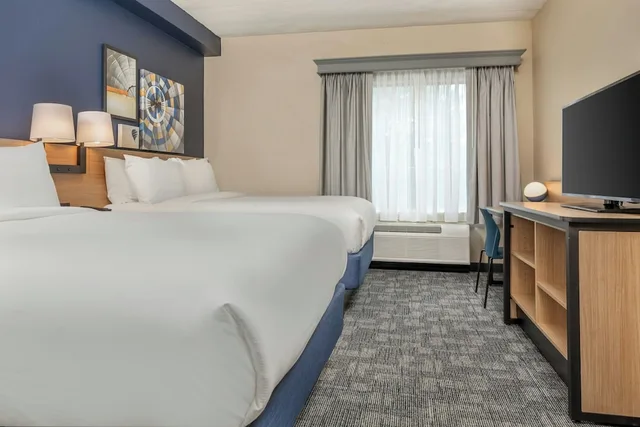 غرفة بسريرين كوين مع أريكة، Comfort Suites Elkridge Columbia Gateway 5/10