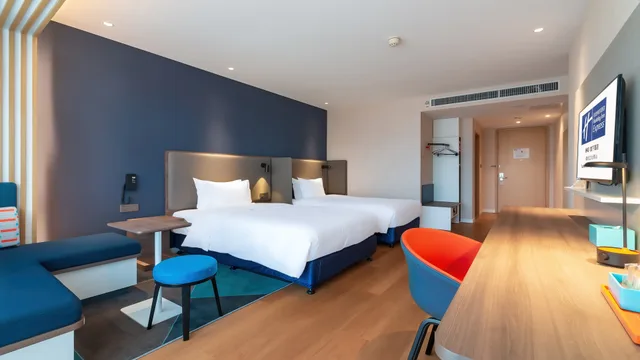 Standard, Twin Beds, Extra Floor Space، Holiday Inn Express Nanjing Jiangbei Yushan 1/3