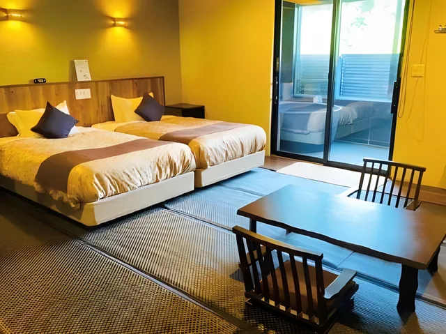 Junior Suite, Outdoor Bath, Terrace, Smoking، LiVEMAX Resort Kaga-Yamashiro 1/2