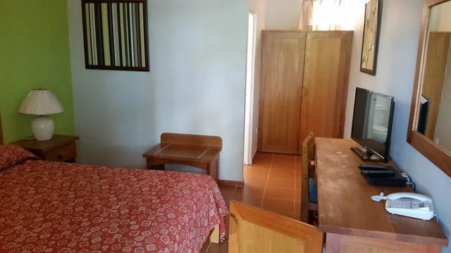 غرفة ديلوكس بسرير مزدوج بجاكوزي، New Garden Hotel 2/4