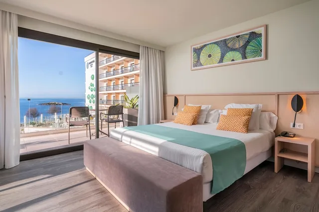 My Favorite Club, King Bed, Sea Front, Sea View، AluaSoul Palma Hotel - Adults only 4/7