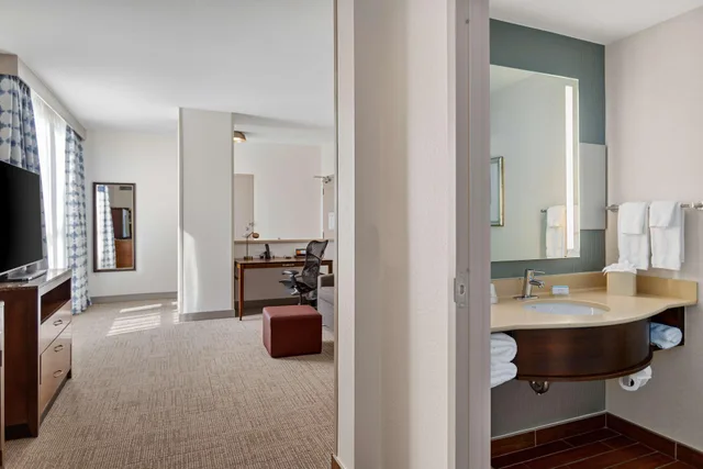 جناح بسرير كينج بغرفة نوم واحدة لذوي الإعاقة، Hilton Garden Inn New Orleans French Quarter/CBD 4/4
