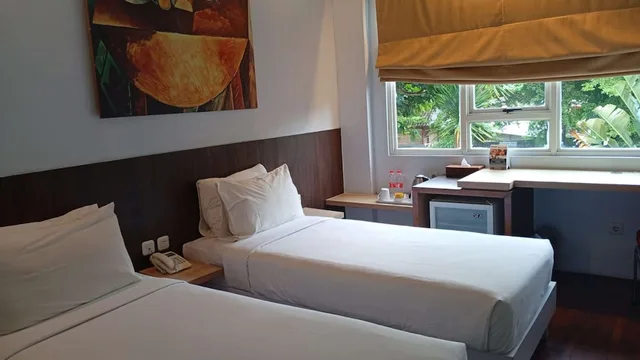 غرفة سوبيريور بسريرين منفصلين، Kyriad Hotel Arra Cepu 1/4