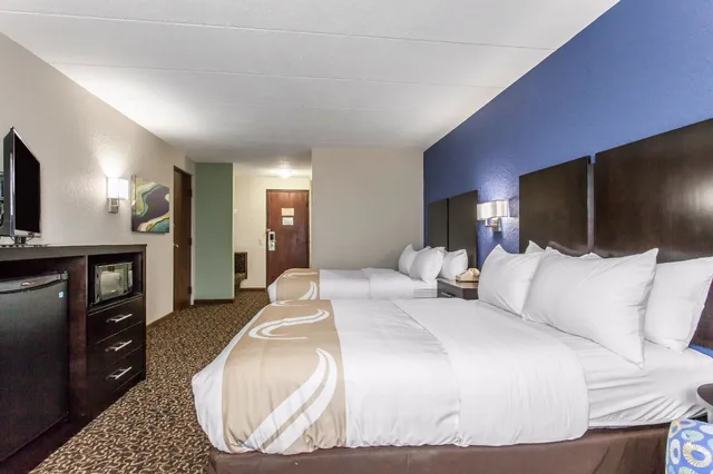 غرفة بسريرين مزدوجين، Quality Inn Milan Sandusky 1/10