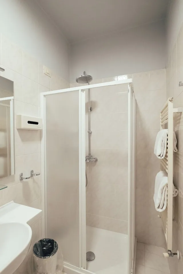 غرفة ثلاثية بسرير مزدوج مع أريكة، Hotel Villa Montegranelli 8/10
